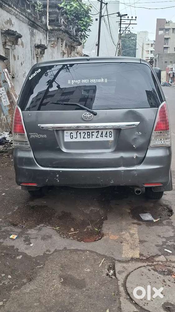 Toyota Innova 2010 Diesel 240000 Km Driven