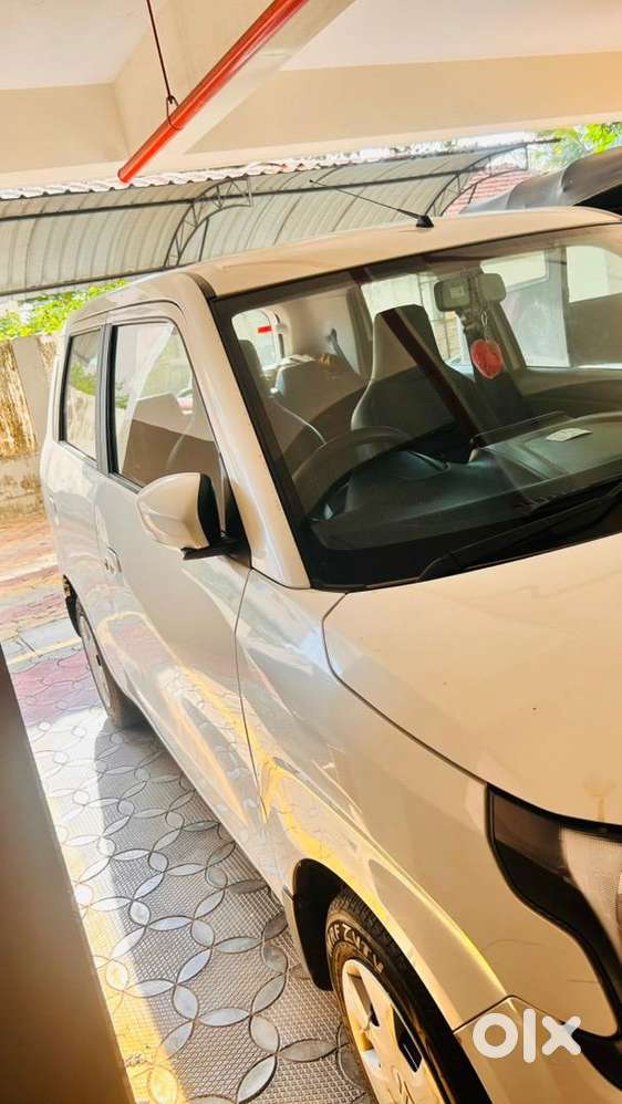 Maruti Suzuki Wagon R Zxi 1.2l Petrol, Only 20000 Km Driven.