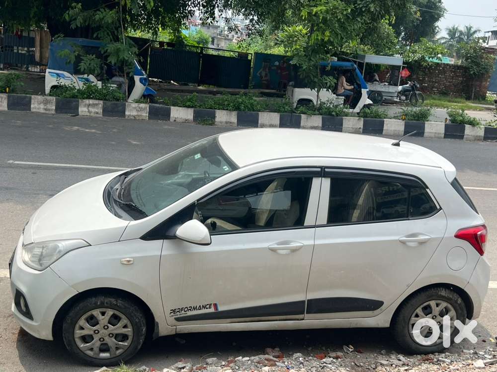 Hyundai Grand I10 2014 Diesel 76000 Km Driven