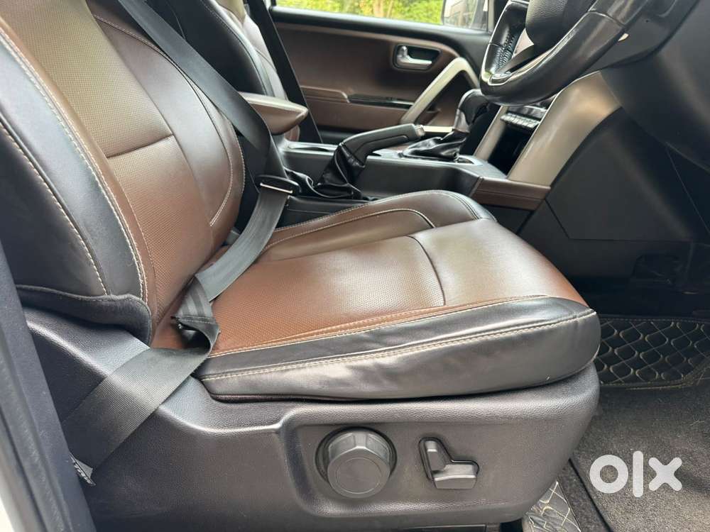 Mahindra Scorpio N Z8 L Diesel At 2wd 6 Str [2022], 2022, Diesel