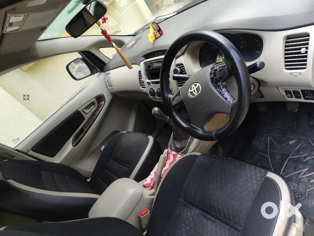 Toyota Innova Diesel 2015