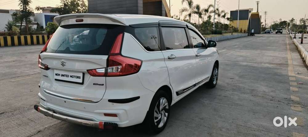 Maruti Suzuki Ertiga 2022-2023  Vxi, 2023, Lpg