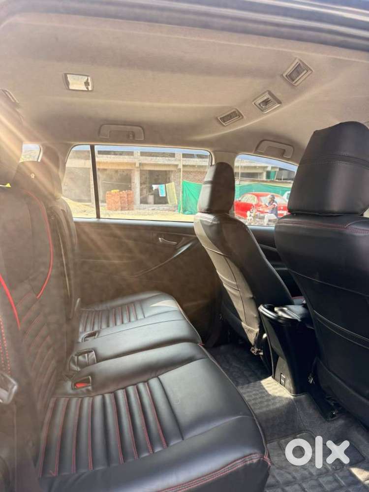 Toyota Innova Crysta 2.4 G Mt, 2018, Diesel