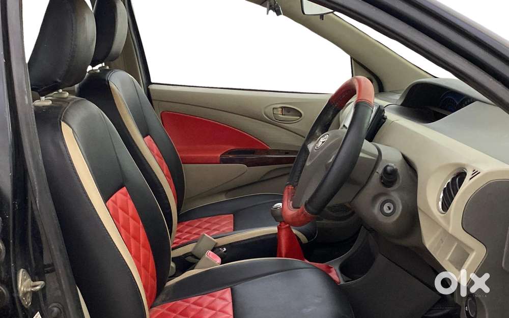 Toyota Etios 2013-2014 V, 2013, Petrol