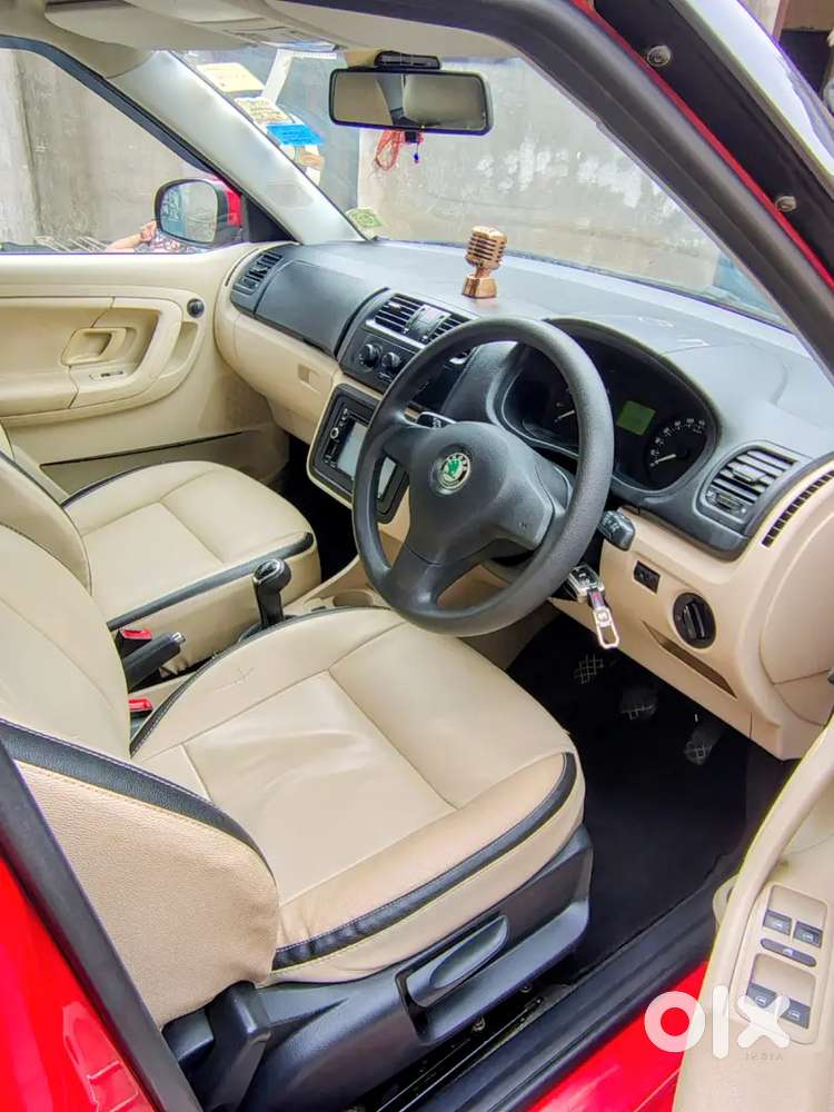 Skoda Fabia Showroom Condition Perfect Running Car Pure Petrol