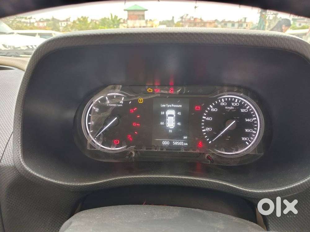 Mahindra Bolero Neo N10 (r), 2023, Diesel