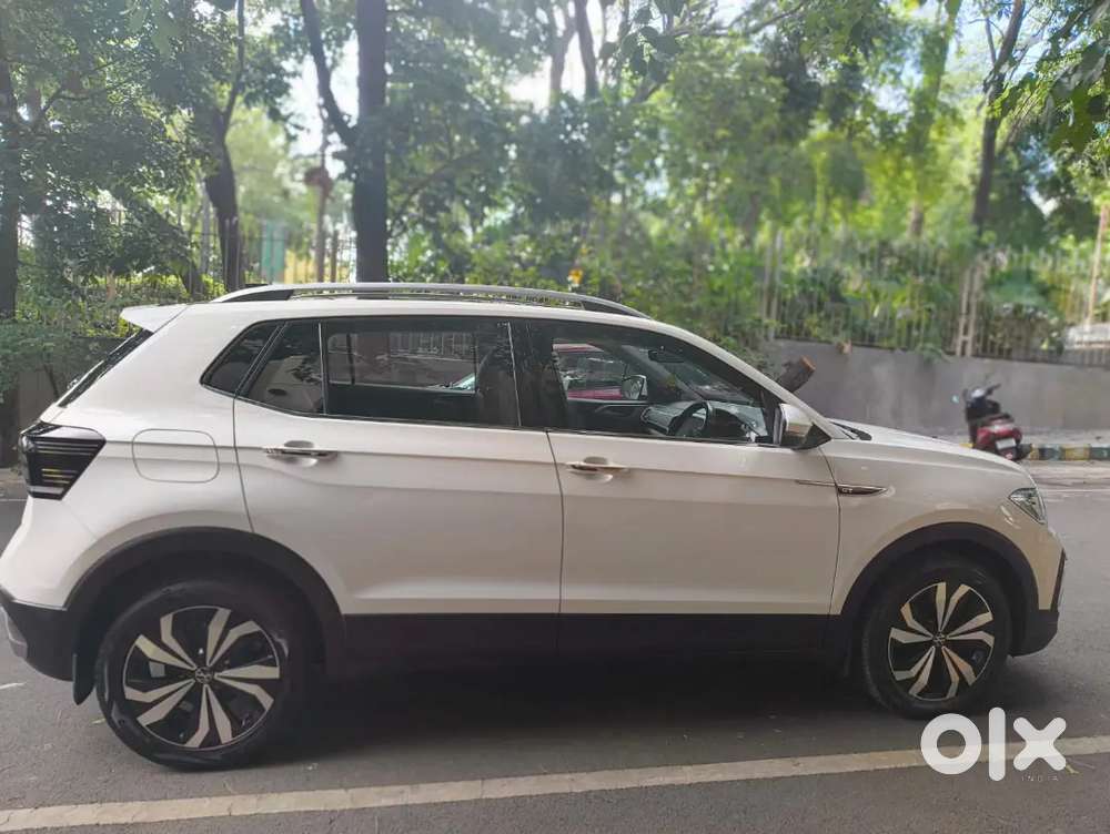 Volkswagen Taigun 2023 Petrol 32000 Km Driven