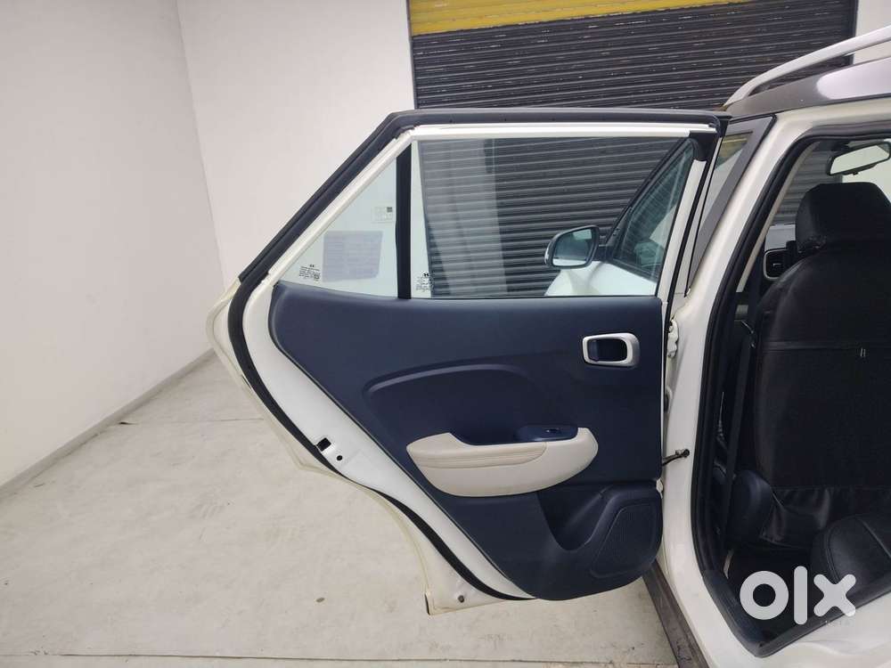 Hyundai Venue 1.0 Sx Turbo Dct, 2020, Petrol