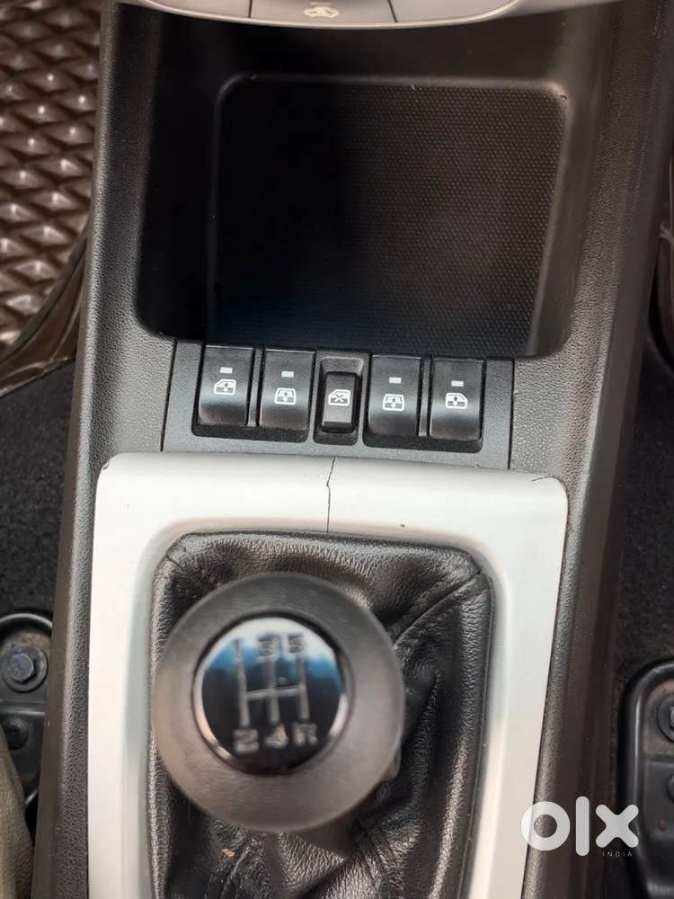 Chevrolet Sail, 2015, Petrol