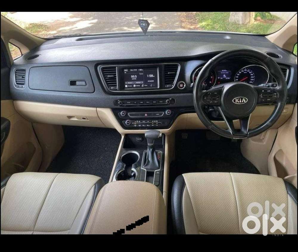 Kia Carnival Premium 8 Str, 2021, Diesel