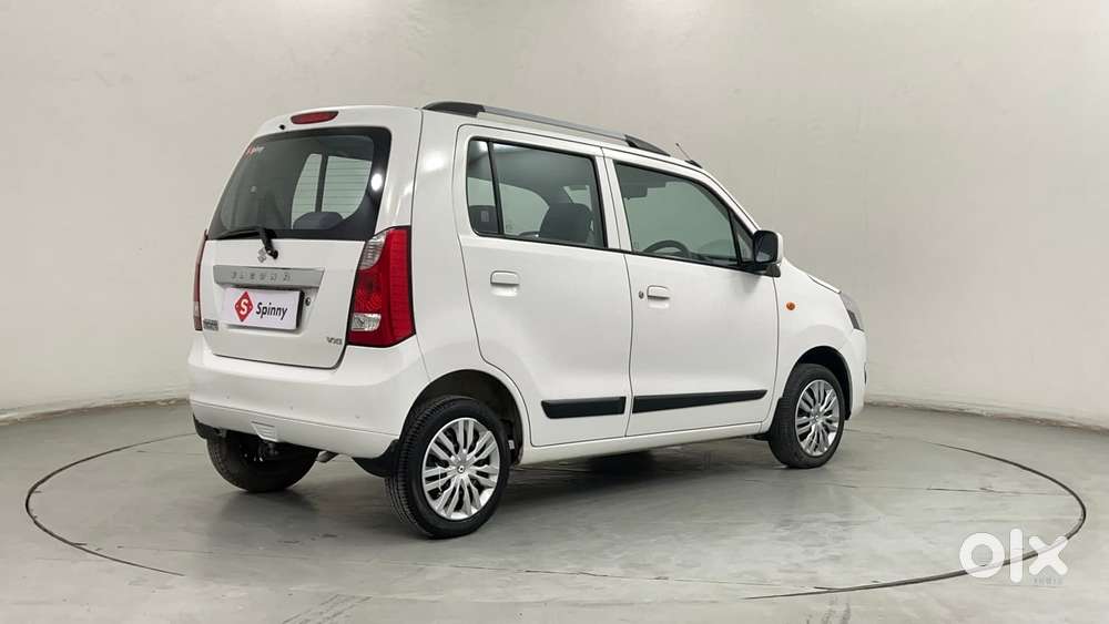 Maruti Suzuki Wagon R 1.0 Vxi Amt, 2017, Petrol