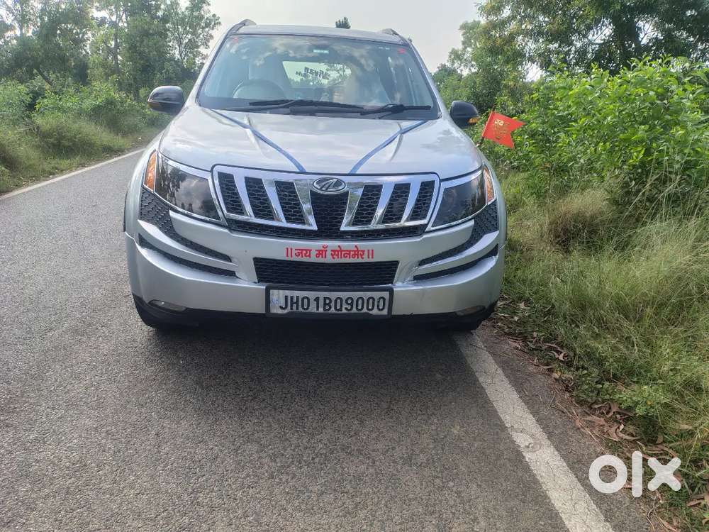 Mahindra Xuv500 2015 Diesel Second Owner