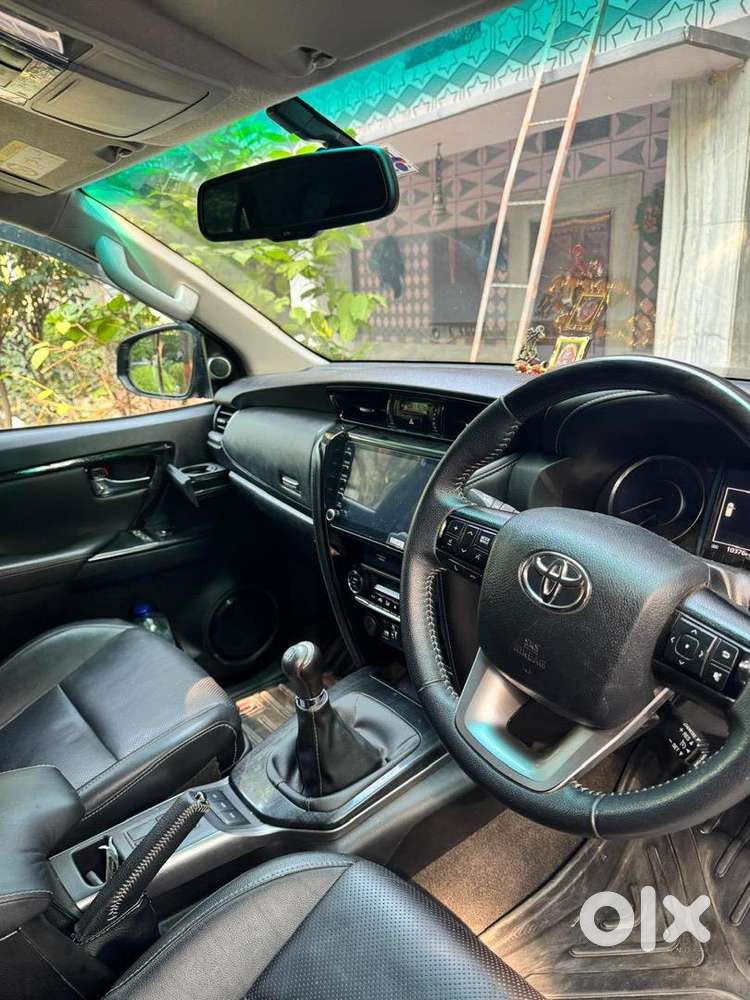 Toyota Fortuner 2023 Diesel Well Maintained