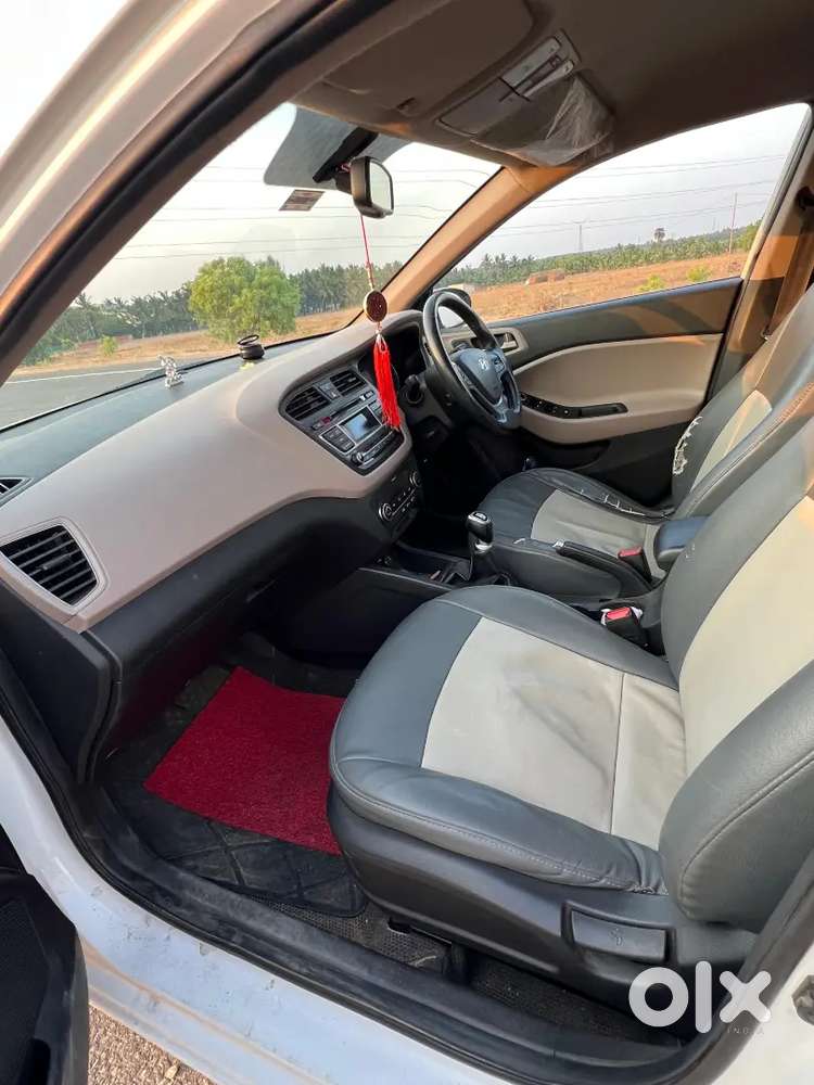 Well Maintained Hyundai Elite I20 Petrol For Sale.