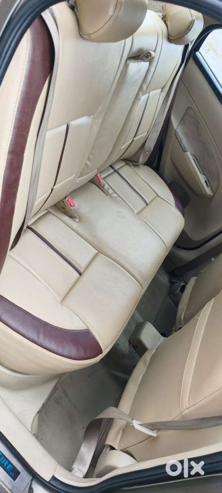 Maruti Suzuki Swift Dzire 1.2 Vxi Bsiv, 2015, Petrol