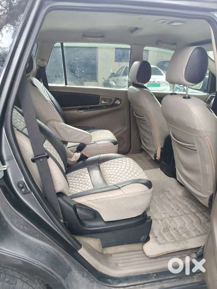 Toyota Innova 2.5 Ms 2015