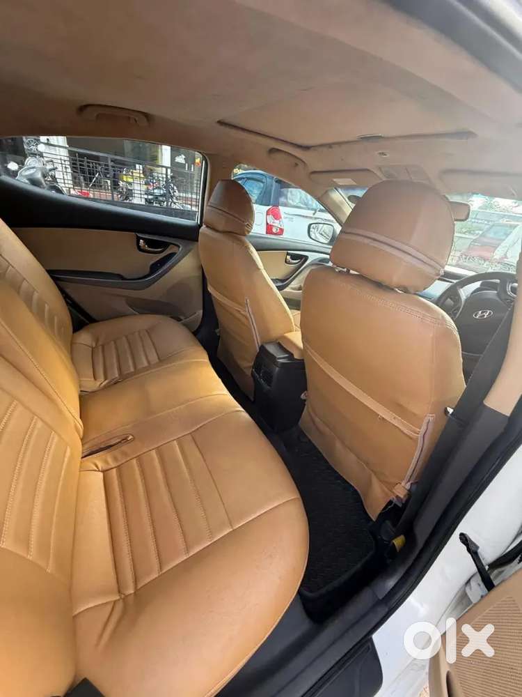 Hyundai New Elantra 2014 Diesel 93000 Km Driven