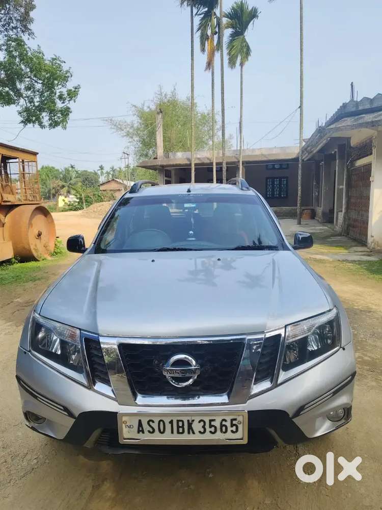 Nissan Terrano 2014 Diesel 90000 Km Driven