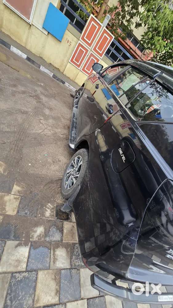 Toyota Innova Crysta 2022 Diesel 75000 Km Driven