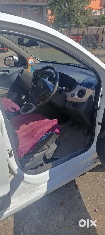 Hyundai Xcent 2014 Diesel Well Maintained