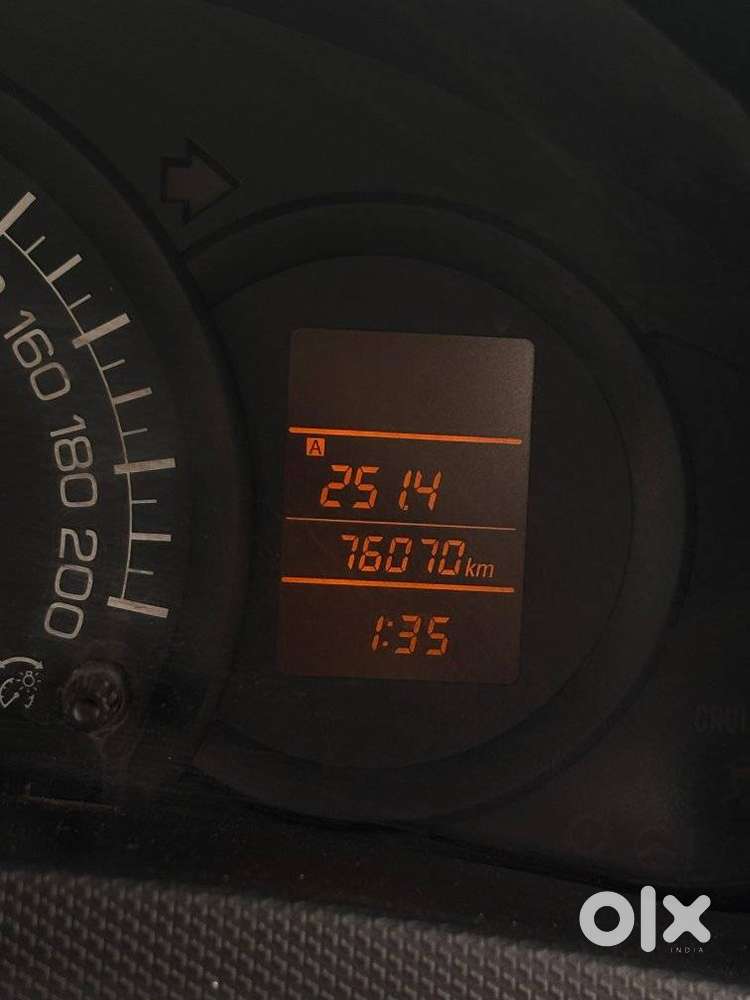 Maruti Suzuki Swift Dzire Lxi Optional-o, 2016, Petrol