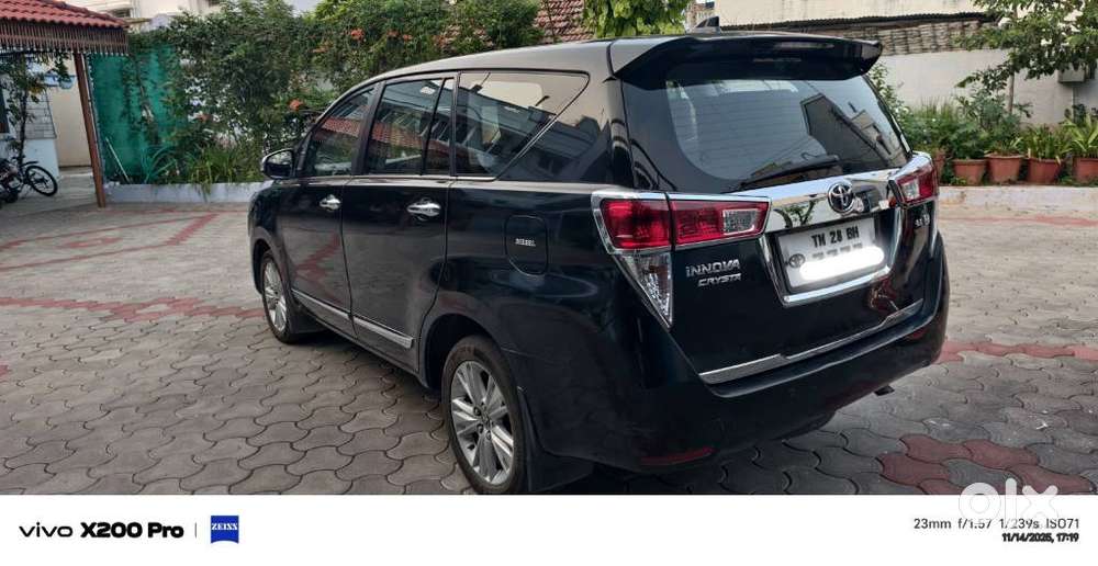 Toyota Innova Crysta 2.8z Automatic, 2018, Diesel