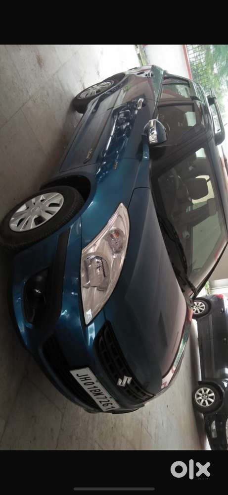 Maruti Suzuki Dzire 2015 Petrol Well Maintained