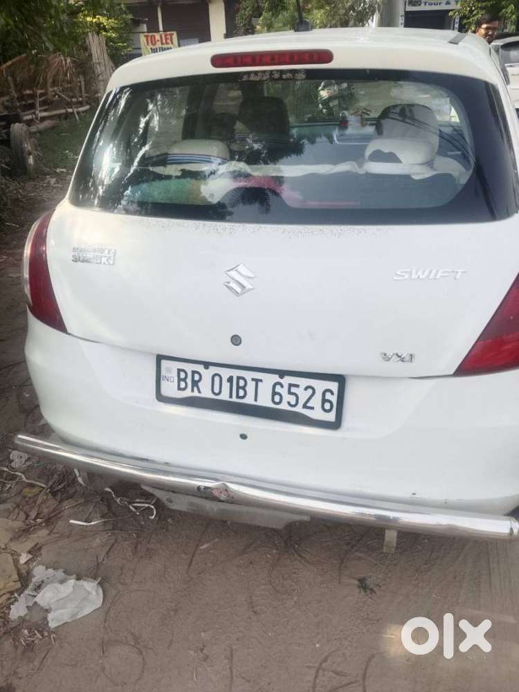 Maruti Suzuki Swift Vxi 1.2 Abs Bs-iv, 2013, Petrol