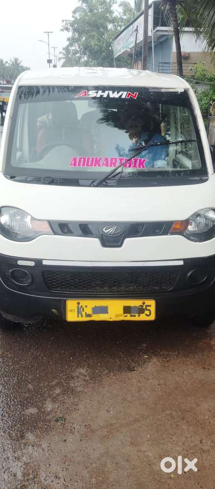 Mahindra Armada, 2018