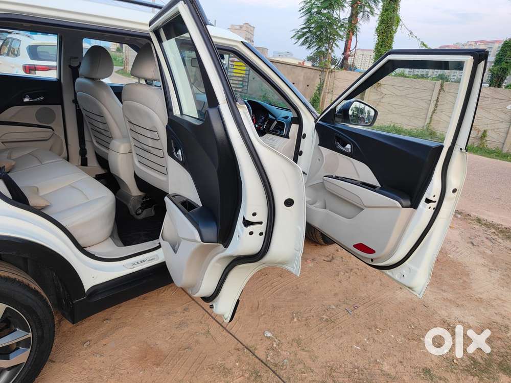 Mahindra Xuv300 W8 Option Diesel, 2022, Diesel