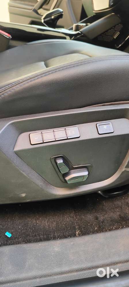 Tata Safari Adventure X Plus 7 Str Dark Edition At, 2024, Diesel