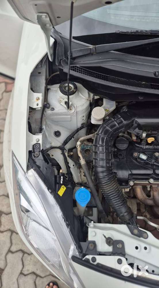 Maruti Suzuki Swift Zxi Plus Amt Dual Tone, 2018, Petrol