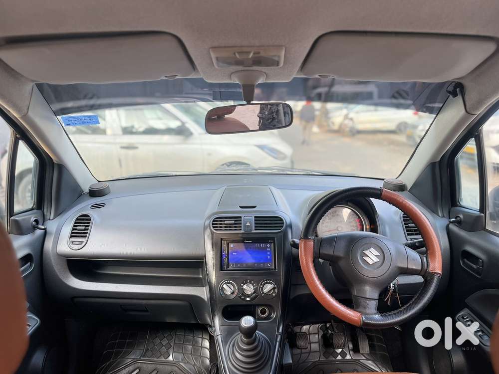 Maruti Suzuki Ritz Lxi, 2012, Petrol