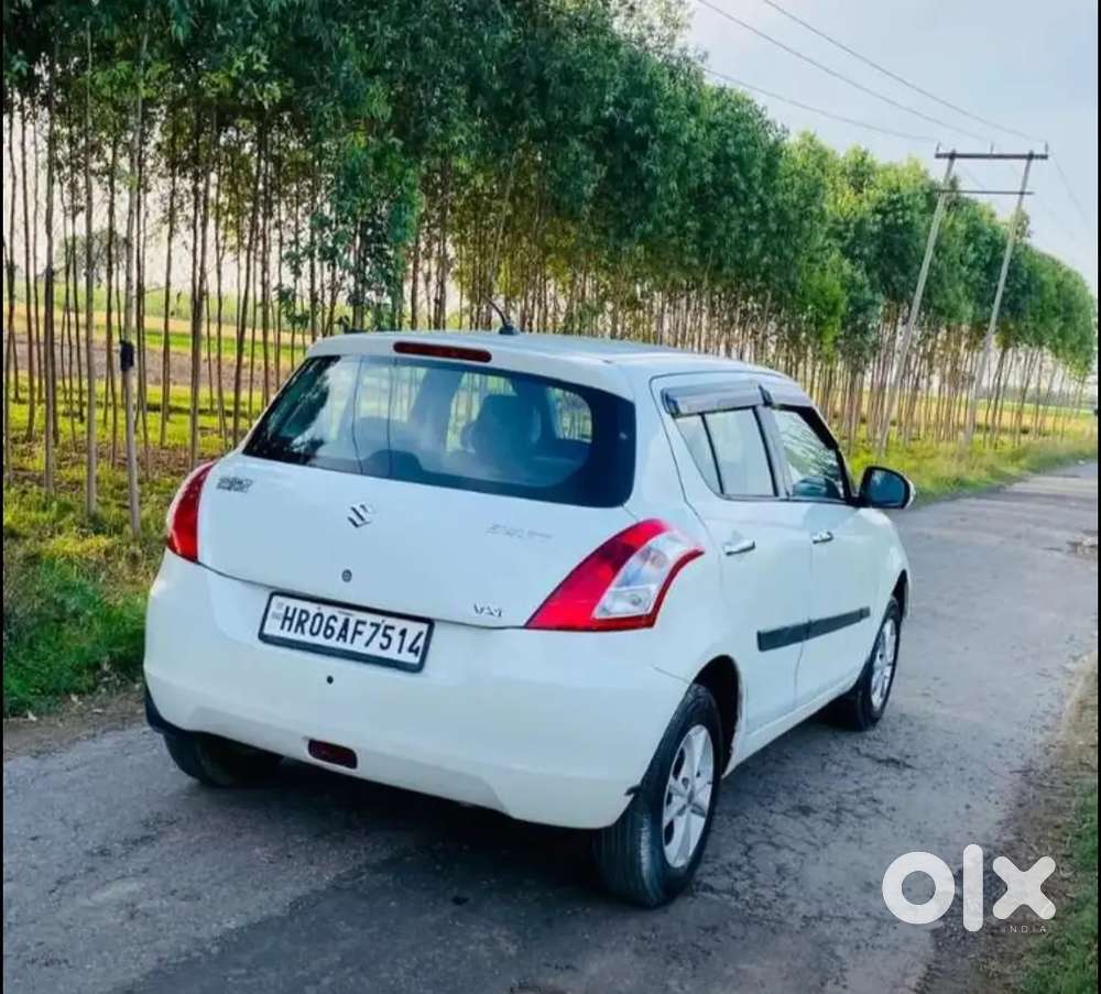 Led Touch Screen Back Camera All Orignal. New Tyres.