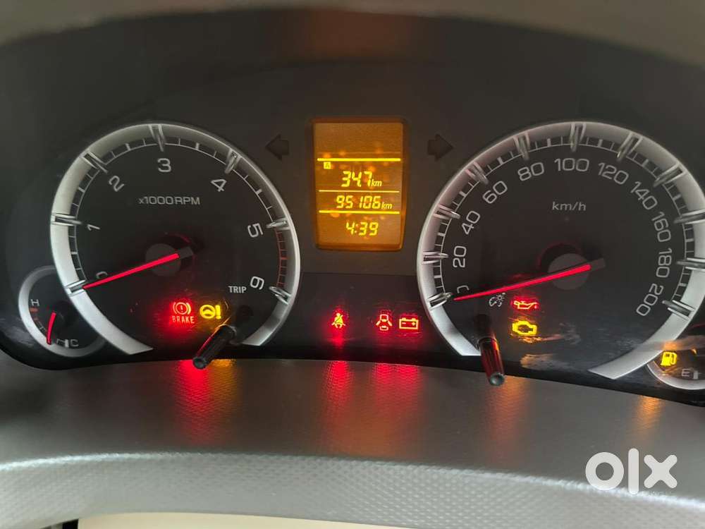 Maruti Suzuki Ertiga 2012-2015 Vdi, 2012, Diesel