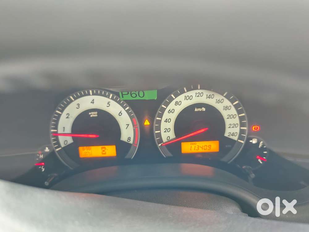 Toyota Corolla Altis, 2013, Petrol