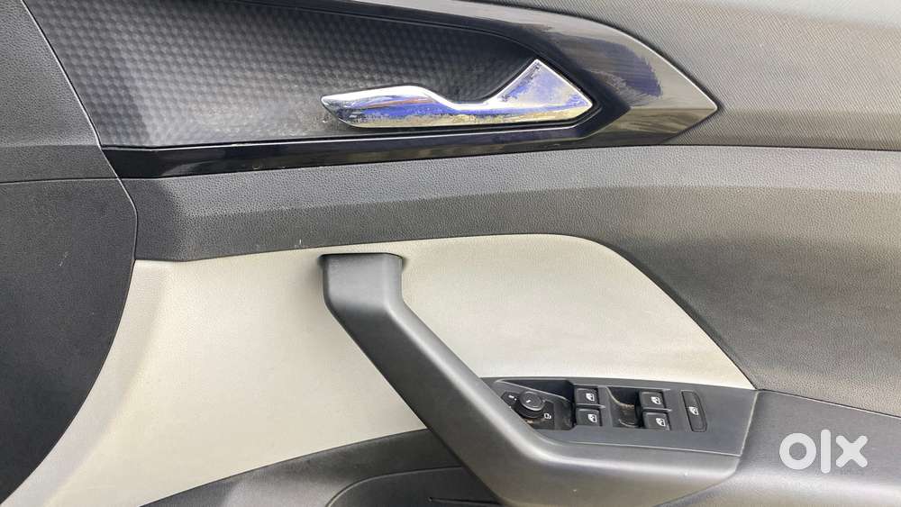 Skoda Kushaq 1.0 Tsi Style At, 2022, Petrol