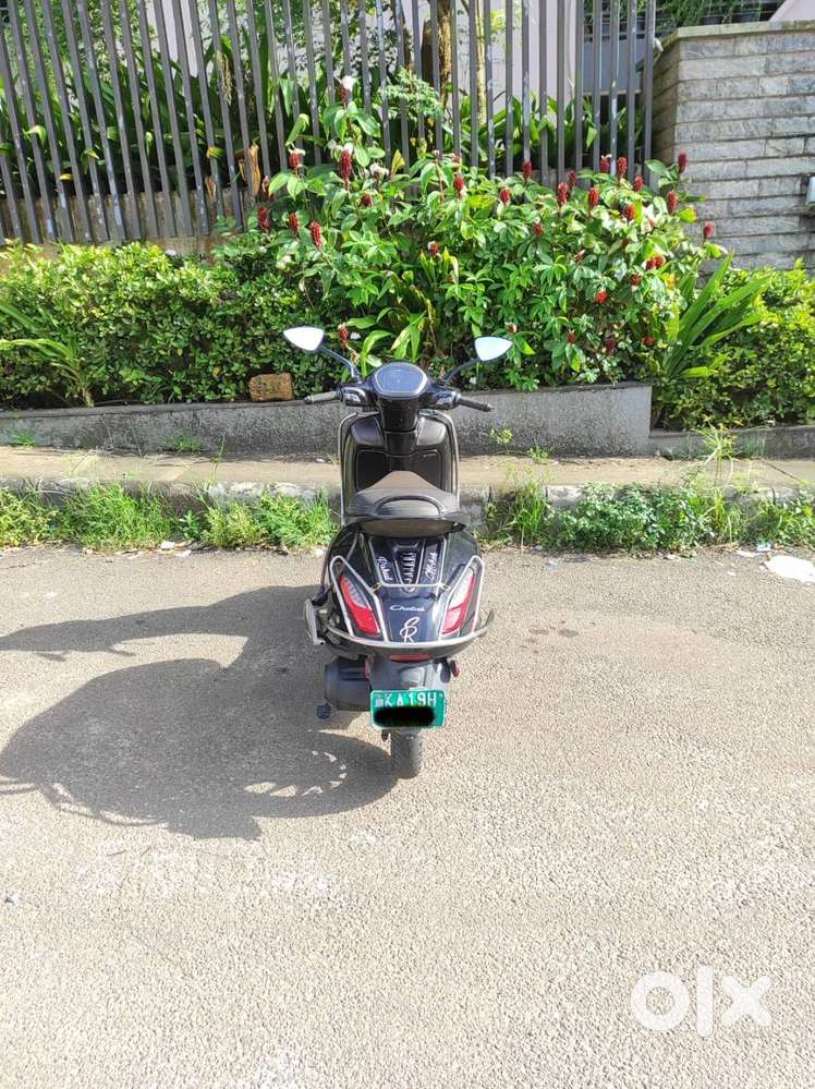 2024 Chetak EV Premium