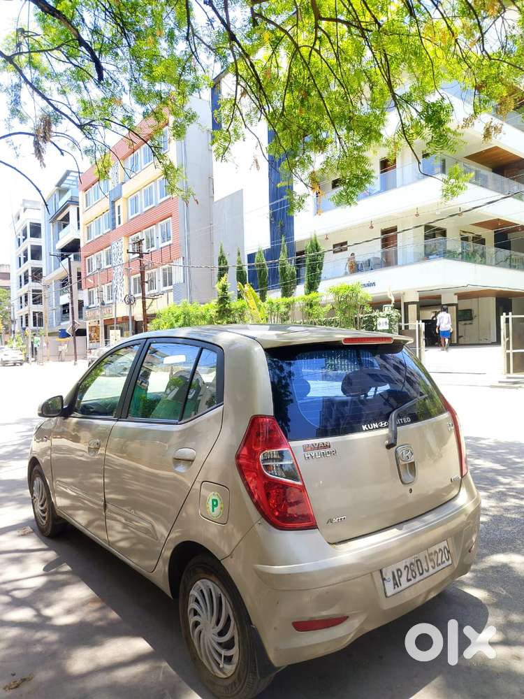 Hyundai I10 Sportz At, 2011, Petrol