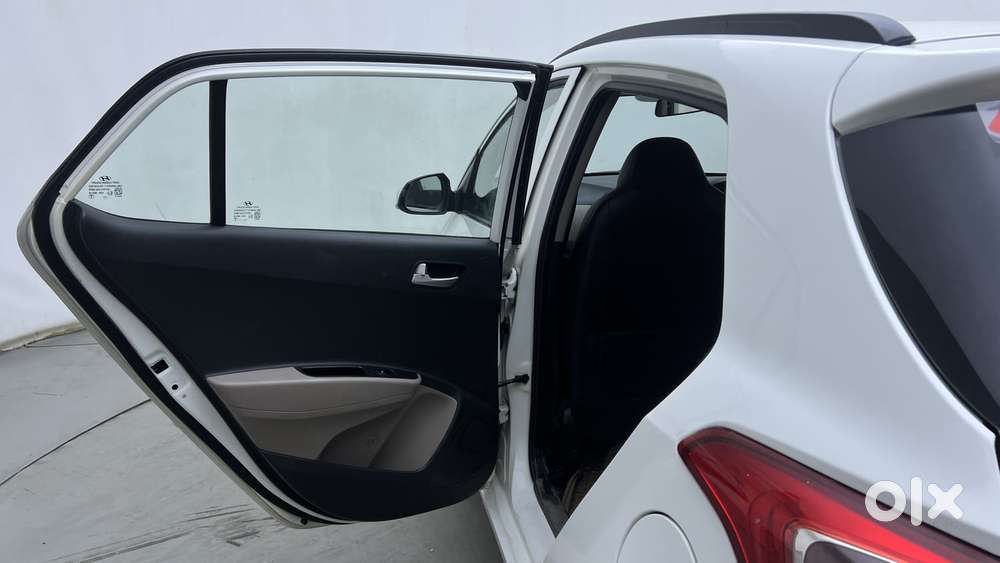 Hyundai Grand I10 1.2 Kappa Sportz Option At, 2017, Petrol