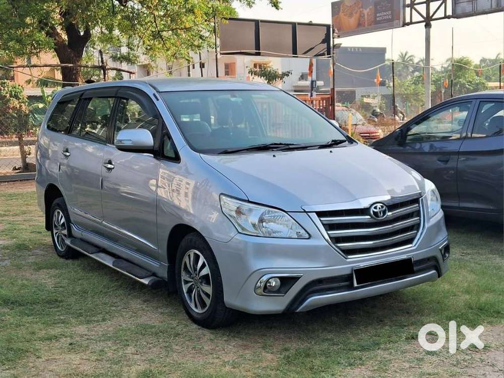 Toyota Innova 2.5 V 8 Str, 2015, Diesel