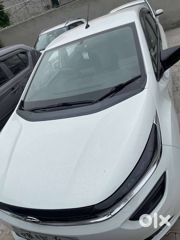 Tata Altoz 2021 Petrol