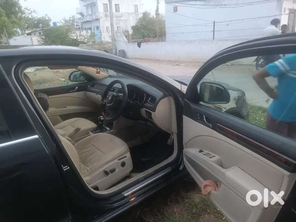 Luxery Car, Super Drive., Auto, With Manual