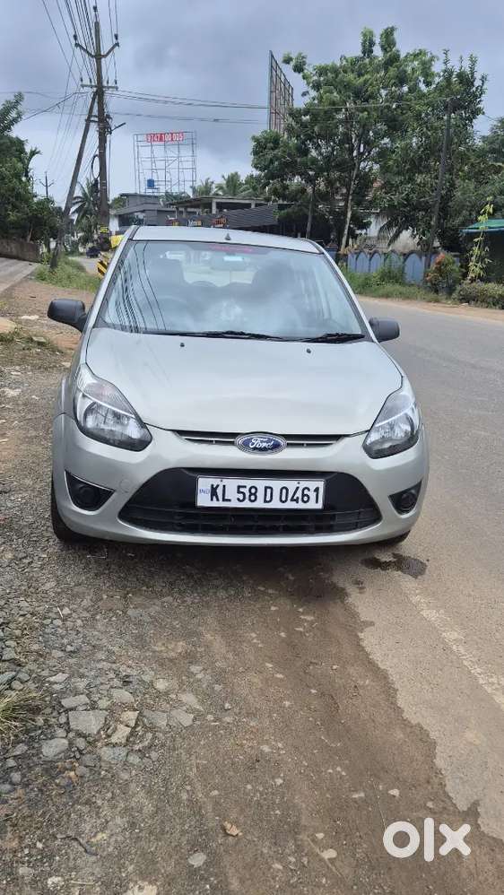 Ford Figo Petrol 2010 Car