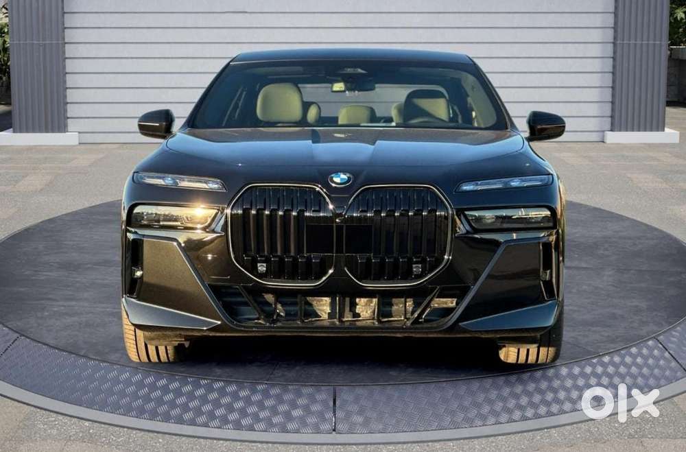 Bmw 7 Series 740i M Sport Petrol Automatic, 2023, Petrol