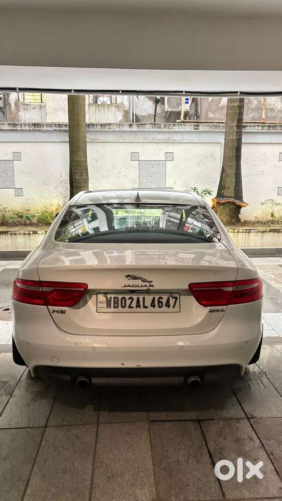 2017 Jaguar Xe Prestige Petrol Automatic
