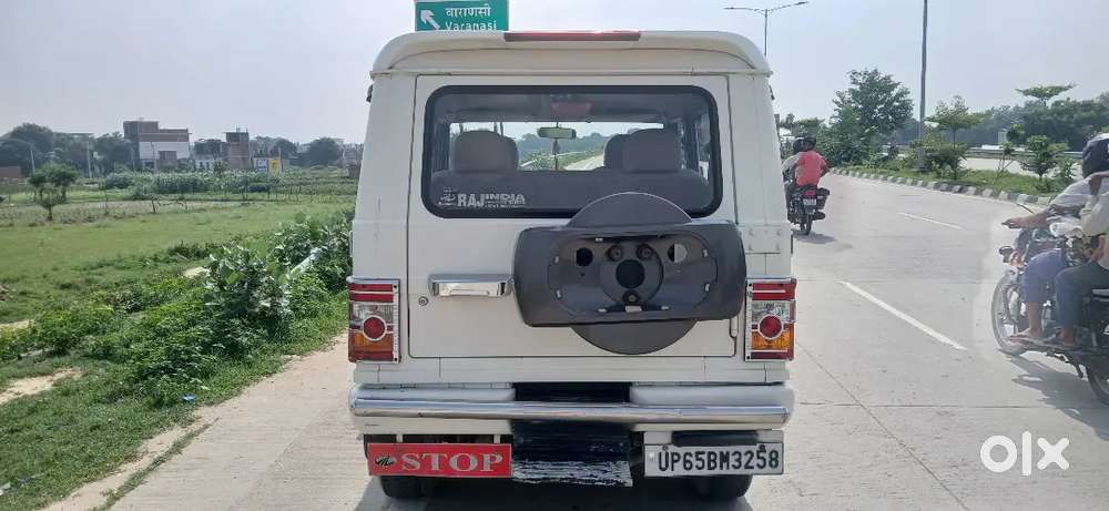 Mahindra Bolero Slx 2014 2027 जुलाई तक Insurence 1 Ownar गाड़ी में कोई