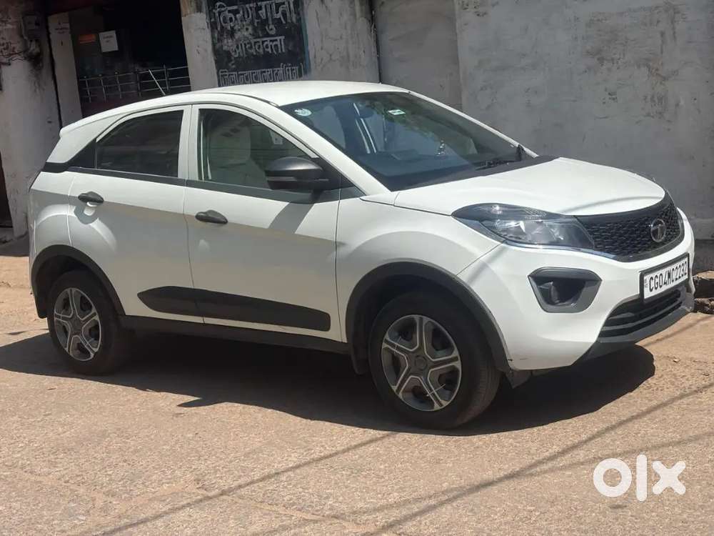 Tata Nexon 2018 Petrol 94000 Km Driven