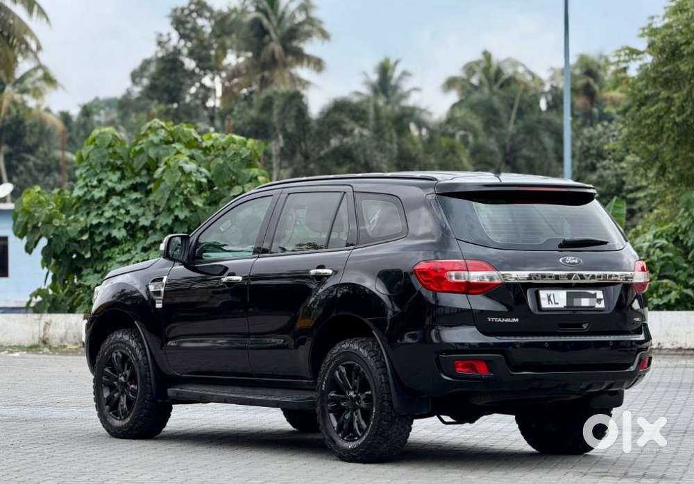 Ford Endeavour 3.2 Titanium At 4x4, 2016, Diesel