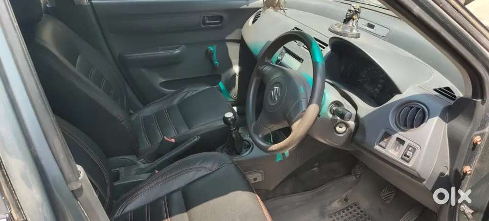 Maruti Suzuki Swift 2010 Cng & Hybrids Well Maintained